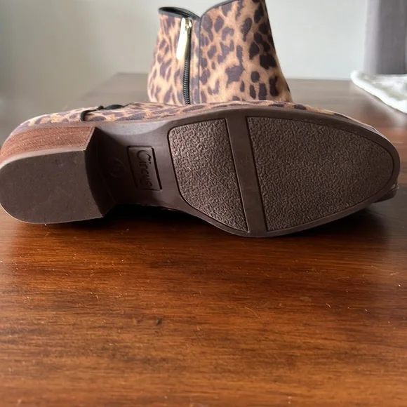 Sam Edelman Circus Booties - Picture 2 of 4